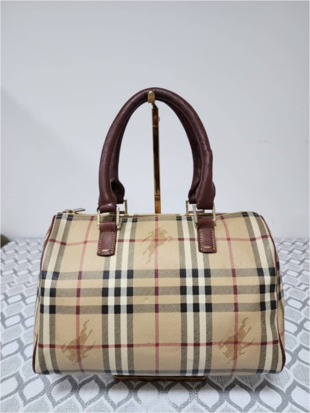 Authentic Burberry Vintage Haymarket Check Top Handle Bag Beige/Brown
